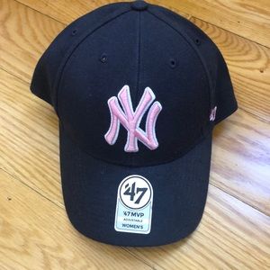 BRAND NEW WITH TAGS Yankee official MLB Hat